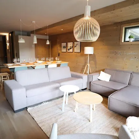 24 - 1839 Apartment